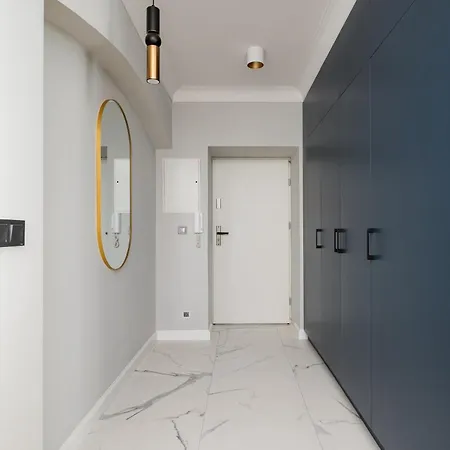 Wspolna Downtown Luxury By Bookinghost *